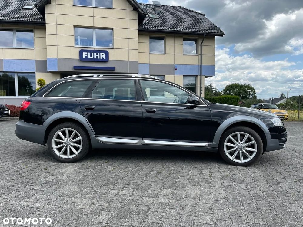 Audi A6 Allroad - 26