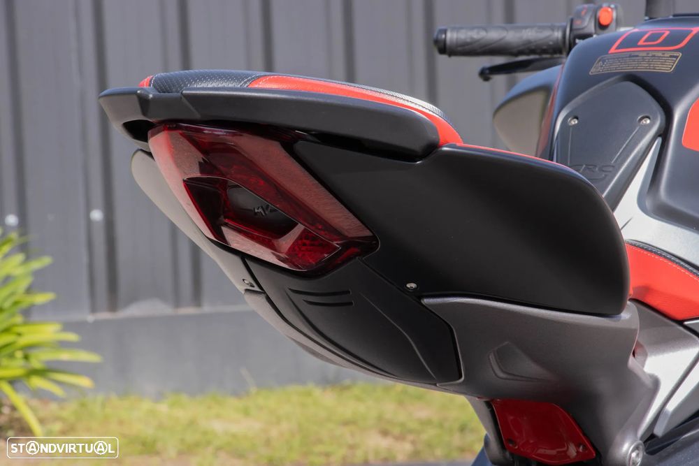 MV Agusta Brutale RR Pirelli Edition 36/50 - 19