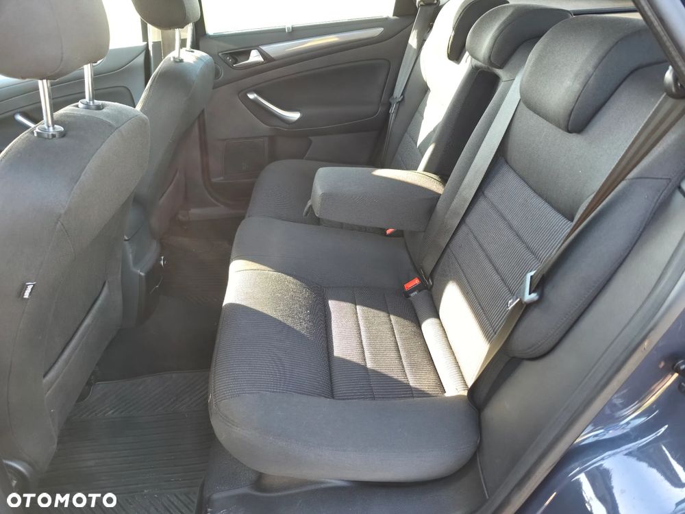 Ford Mondeo 2013 photo 5