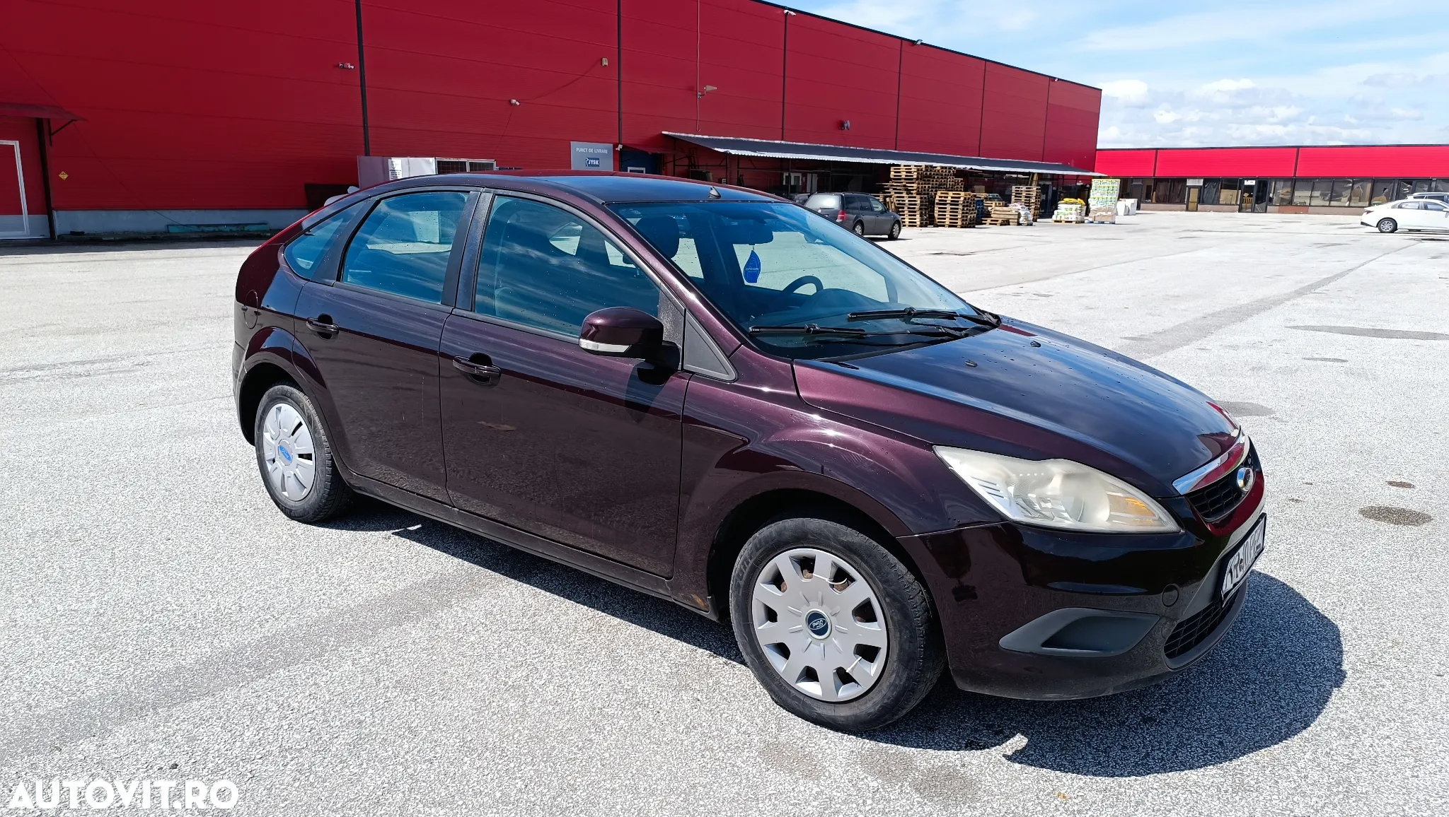 Ford Focus 1.6 Ambiente - 2