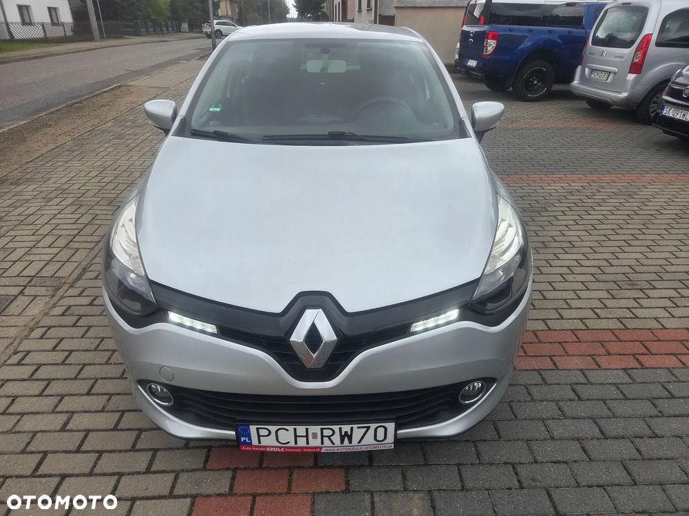 Renault Clio - 8