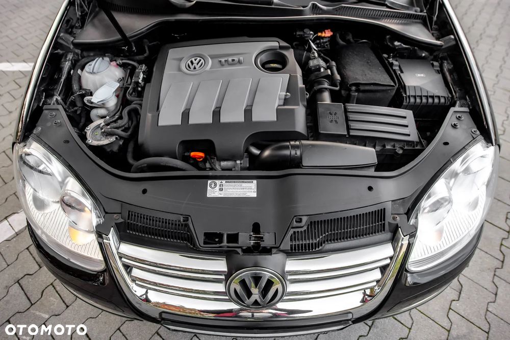 Volkswagen Jetta 1.6 TDI DPF Trendline - 30