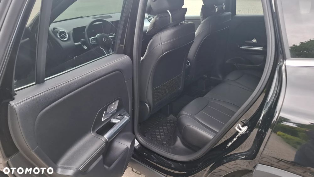 Mercedes-Benz GLA 250 4-Matic - 15