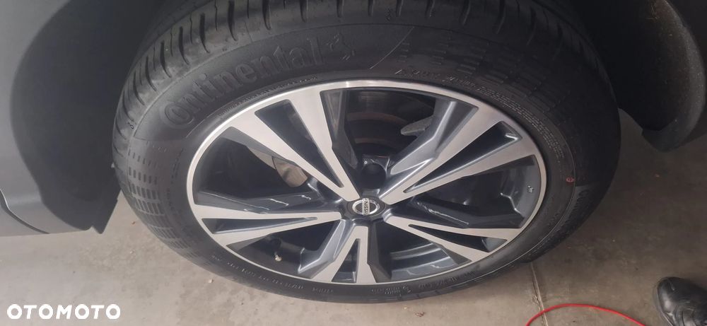 Nissan Qashqai 1.3 DIG-T N-Connecta - 28