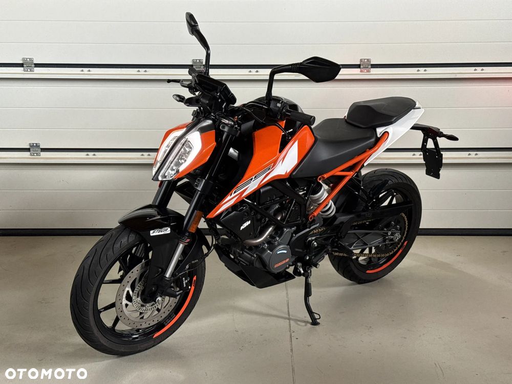 KTM Duke 125 - 1