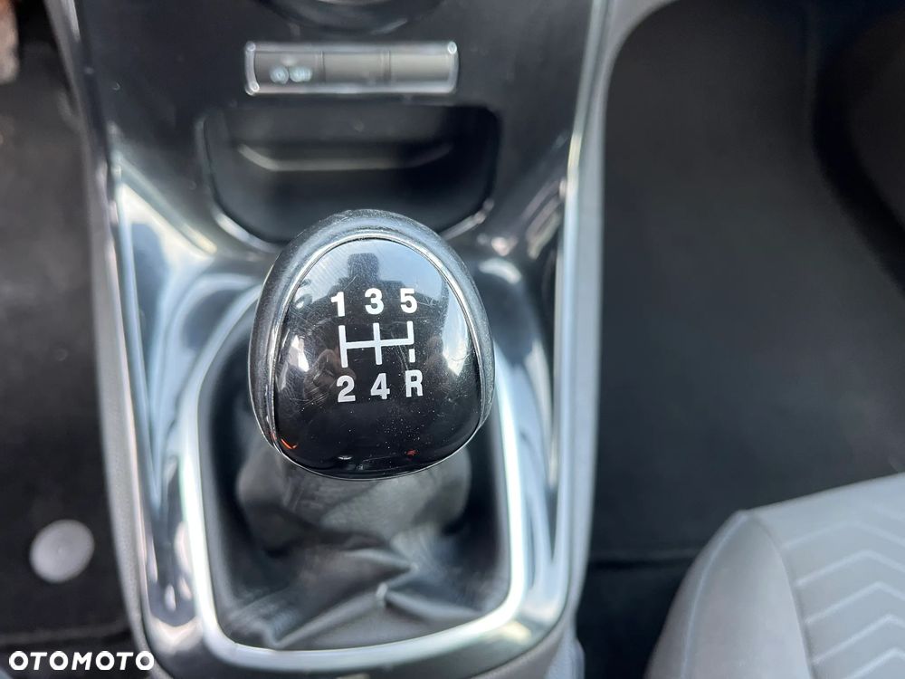 Ford Fiesta 1.0 EcoBoost Titanium - 28