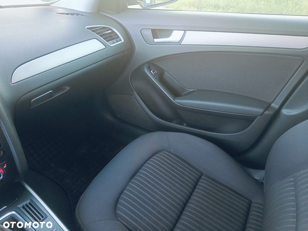 Audi A4 Avant - 12