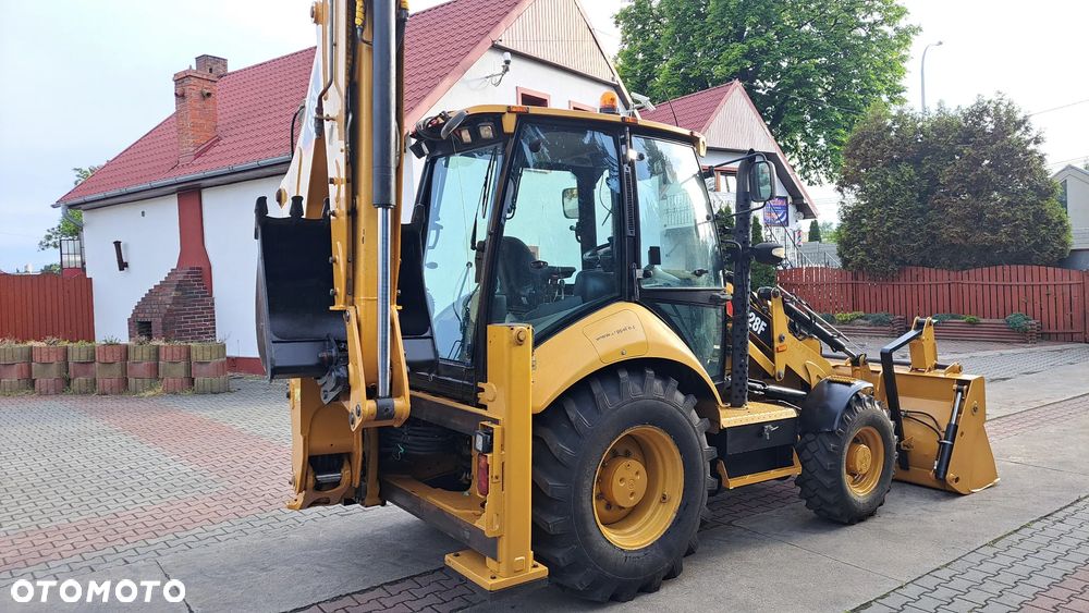 Caterpillar 428F - 4