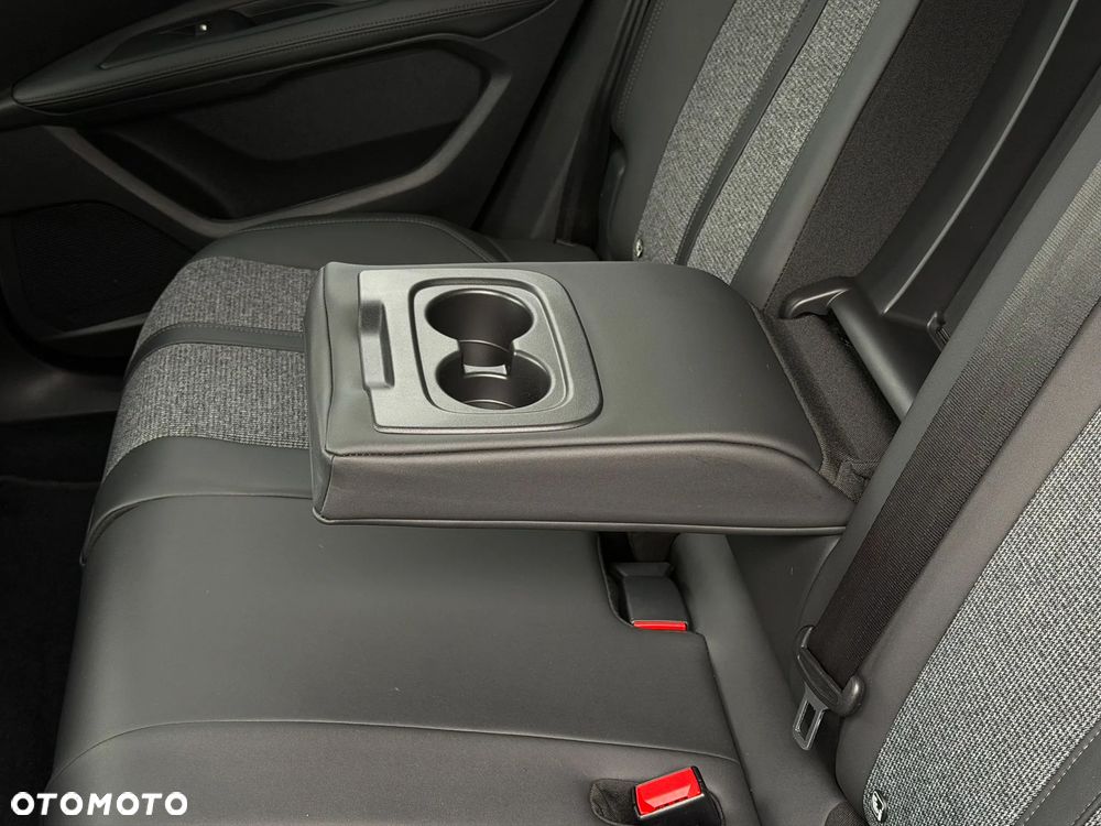 Peugeot 3008 1.5 BlueHDi Allure S&S - 38