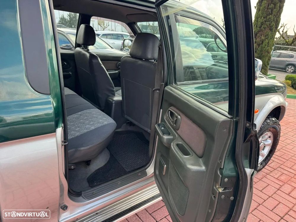 Mitsubishi L200 2.5 TD CD 3200 - 25