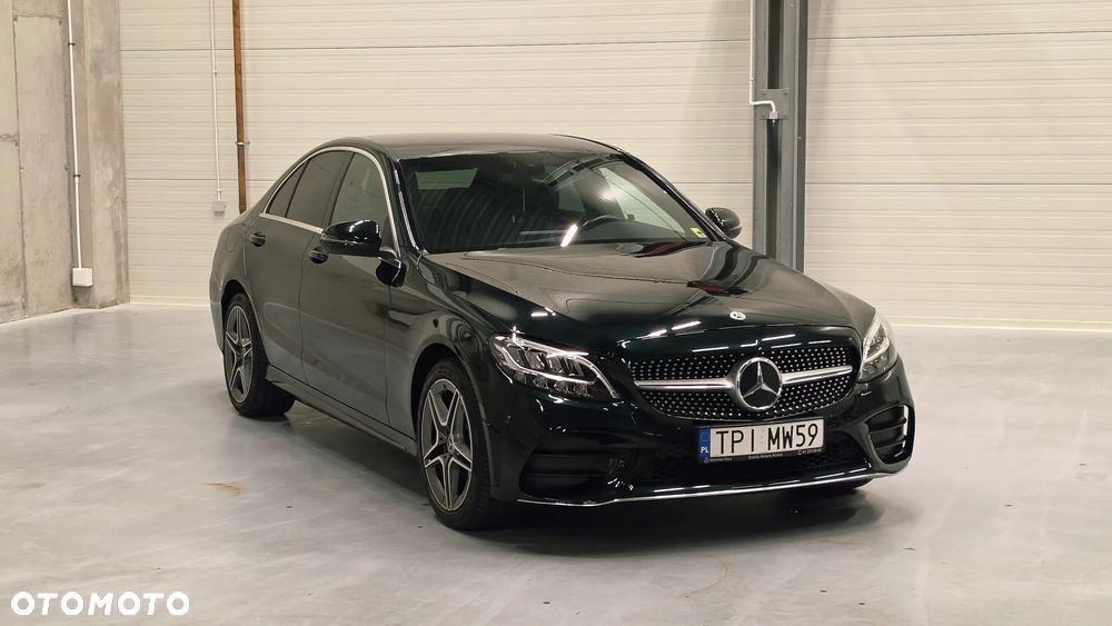 Mercedes-Benz C-Class 2018 photo 4
