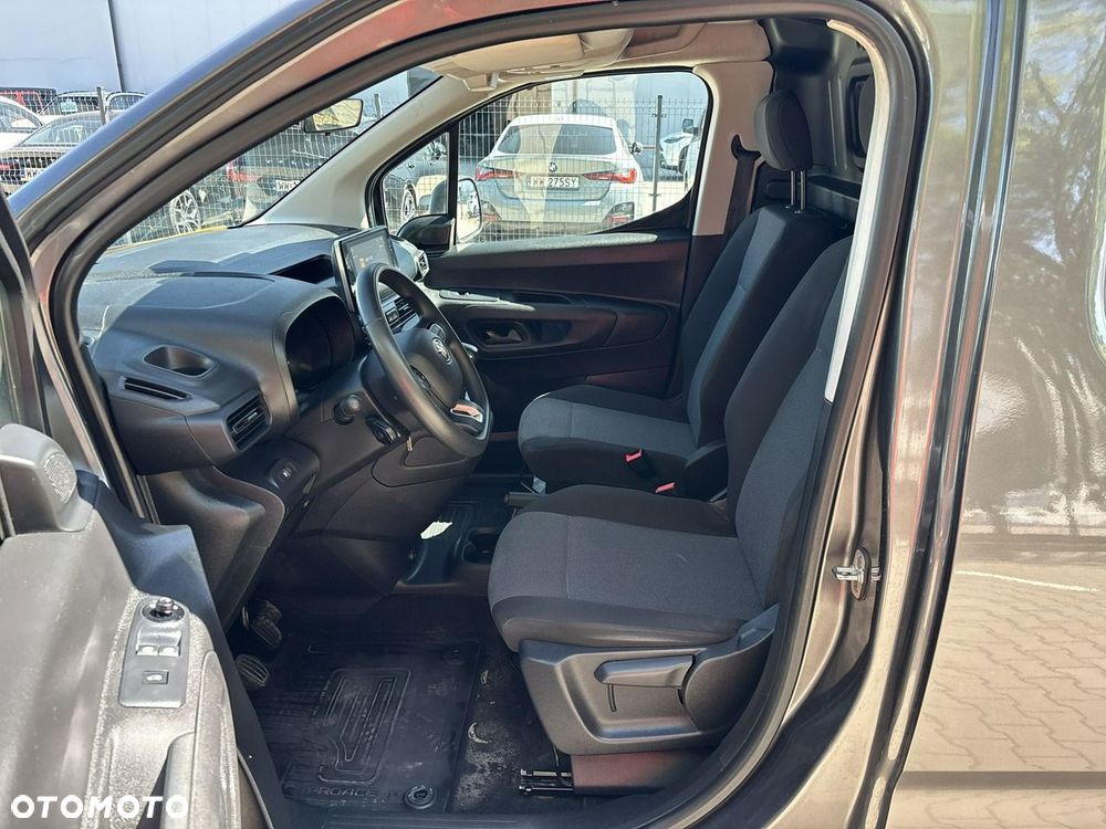 Toyota Proace City - 9