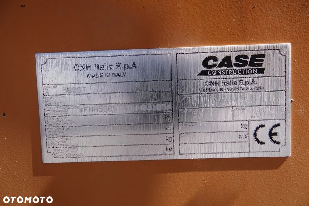 Case 580 ST / KOPARKO-ŁADOWARKA /KOMPLET ŁYŻEK / SPROWADZONA - 35
