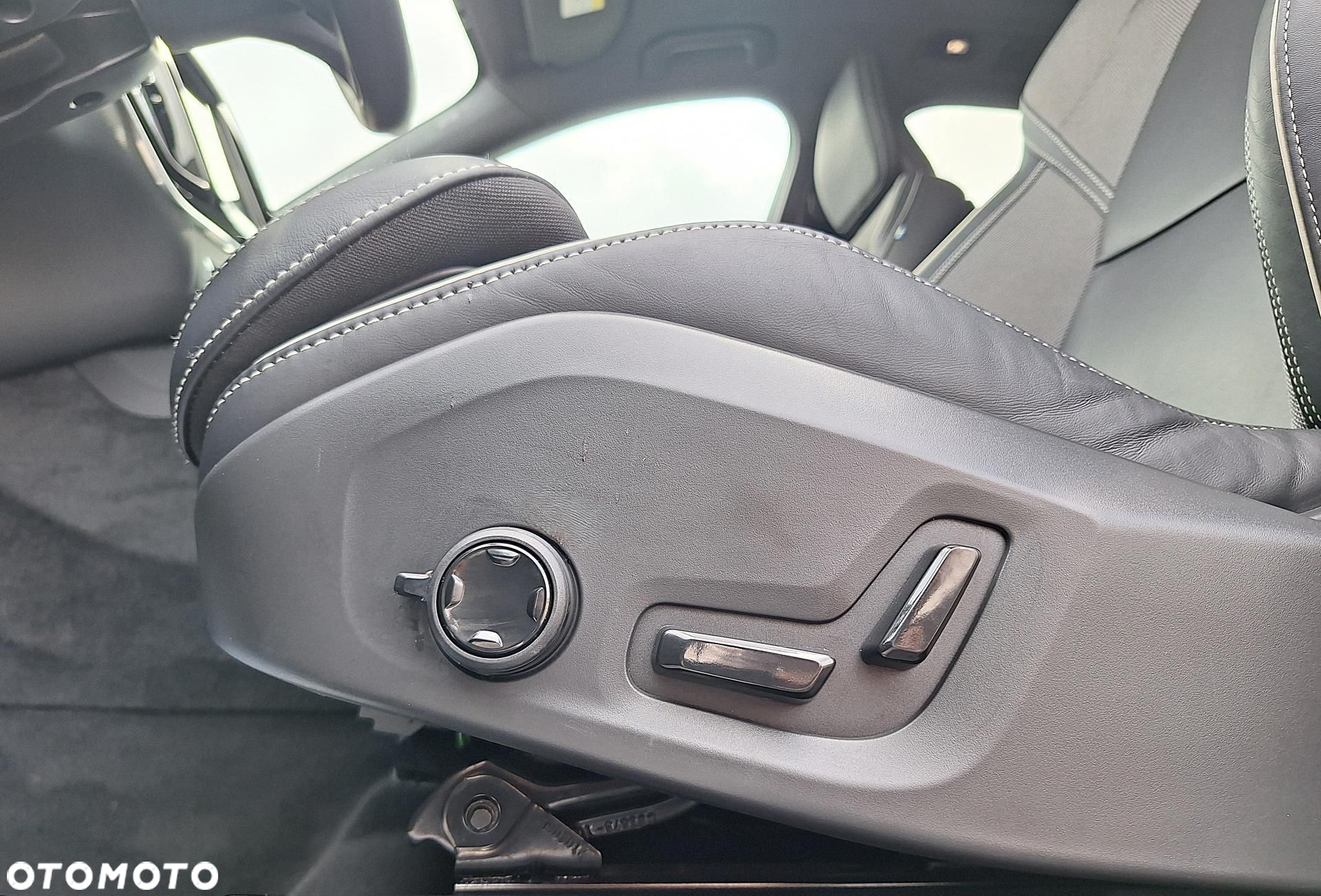 Volvo XC 60 - 10