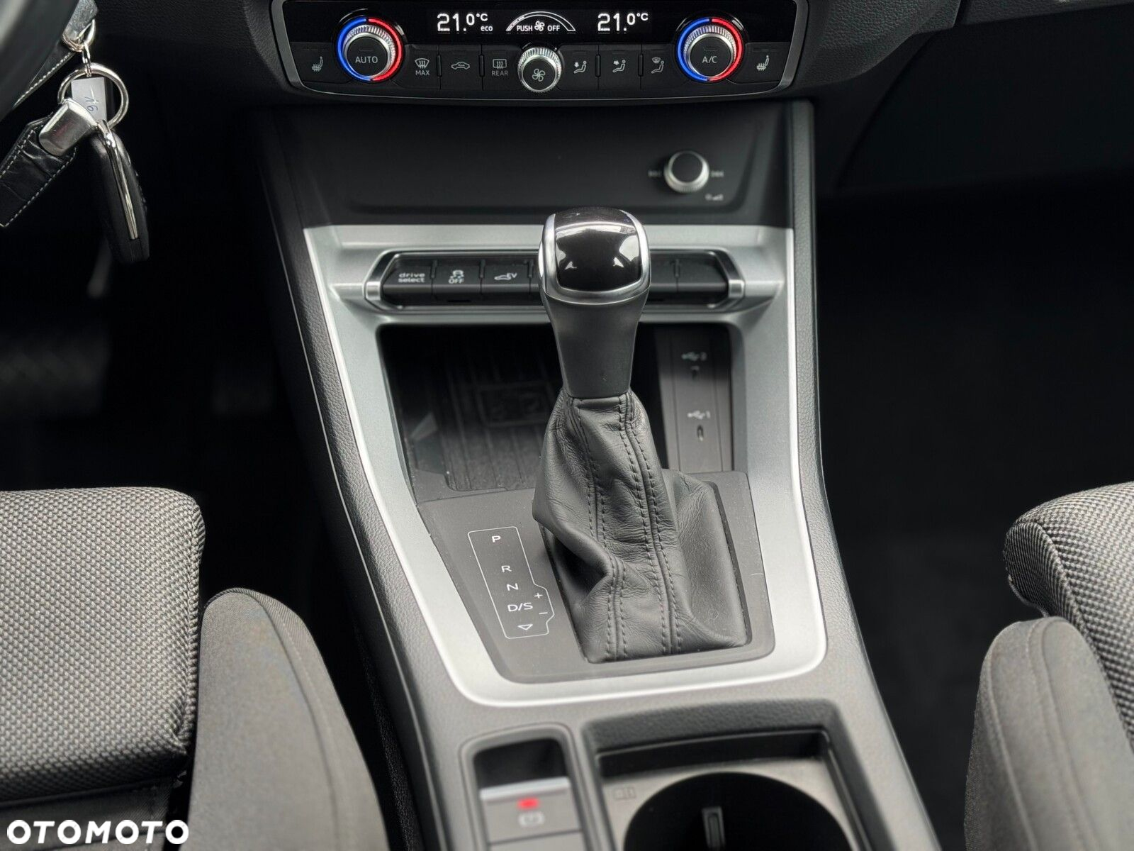 Audi Q3 45 TFSI e S Line S tronic - 19
