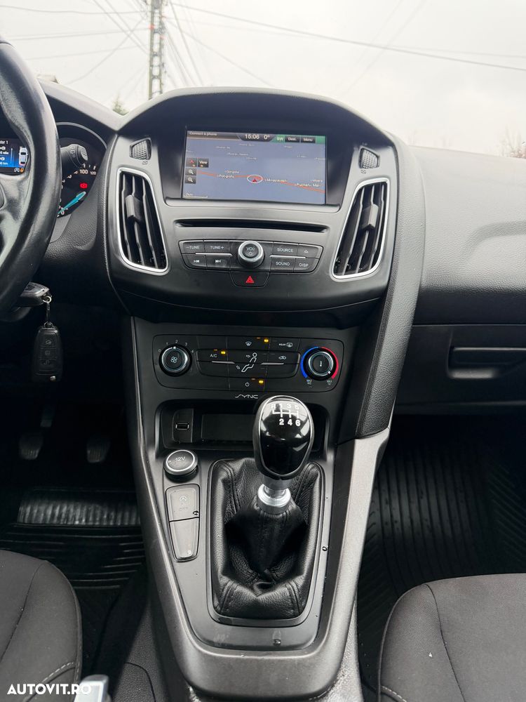 Ford Focus 1.5 TDCi DPF Start-Stopp-System Trend - 6