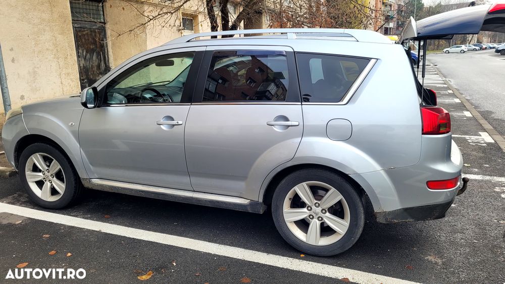 Peugeot 4007 - 3