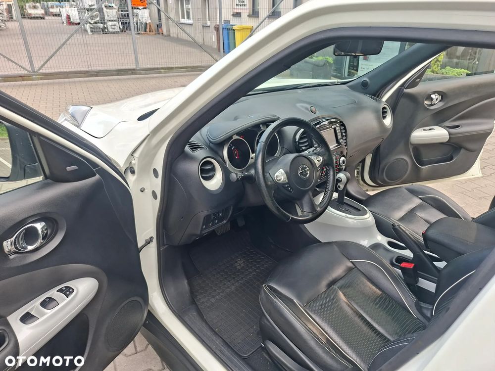 Nissan Juke 1.6 Tekna (lea) Xtronic EU6 - 17