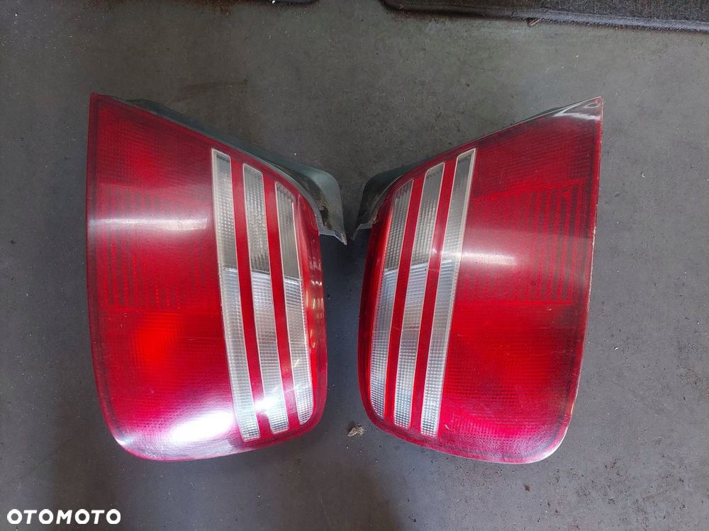 KOMPLETNY TYŁ KLAPA BAGAŻNIKA ZDERZAK TYŁ LAMPY ACCORD VI HB 5D GY20M - 2