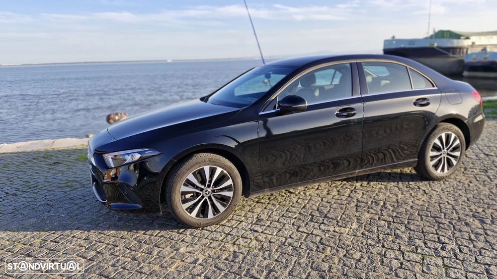 Mercedes-Benz A 250 Limousine e Style Plus - 26