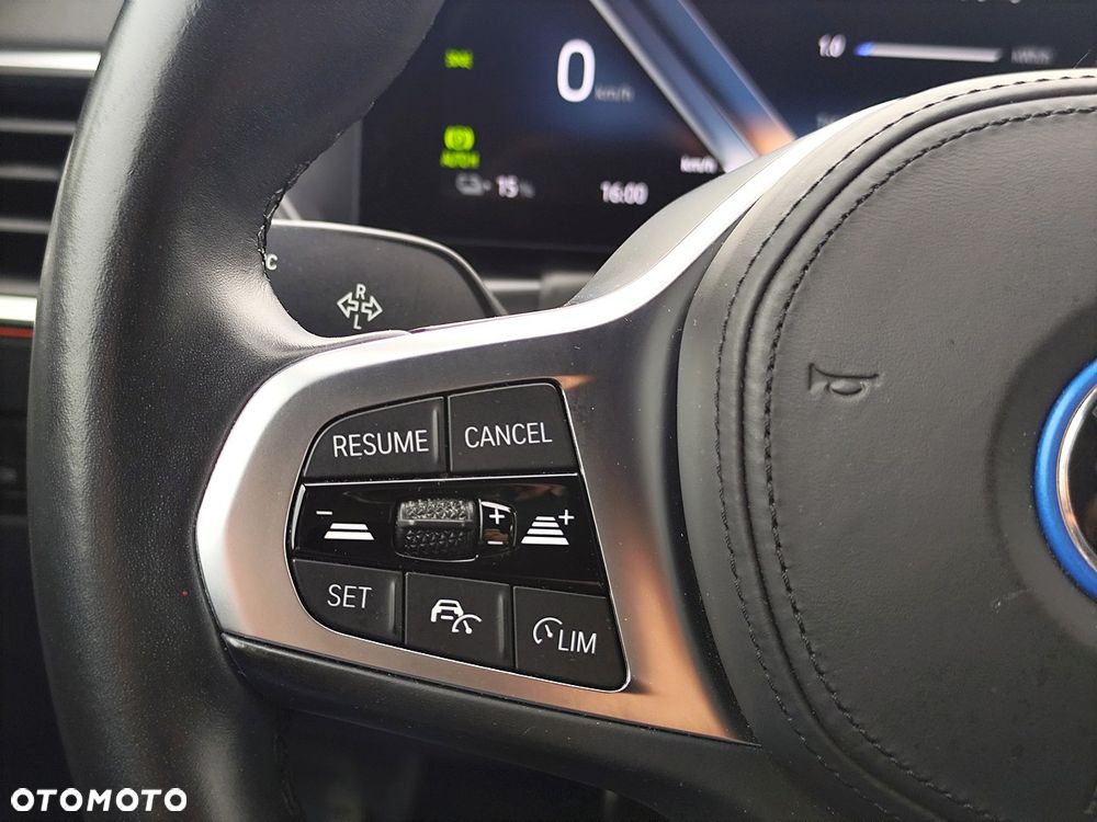 BMW i4 80.7kWh eDrive 35 M Sport - 17