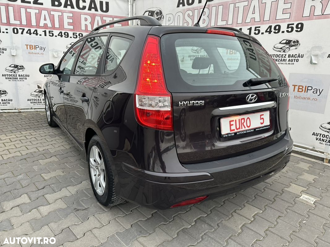 Hyundai i30 i30cw 1.6 blue Classic - 10