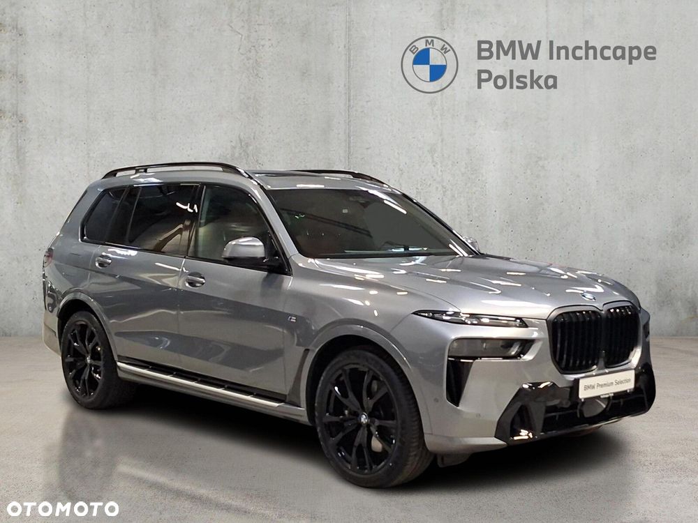BMW X7 - 7
