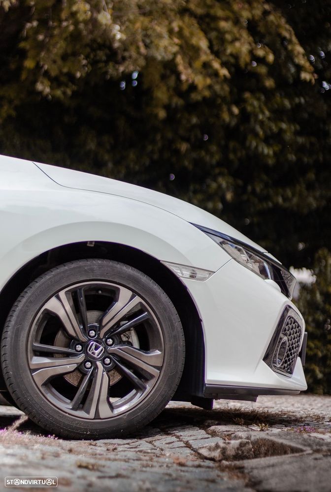 Honda Civic 1.0 i-VTEC Elegance Navi - 2