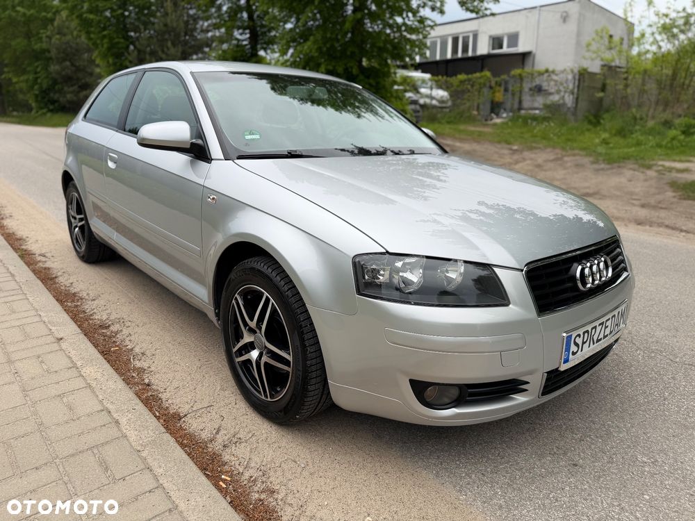 Audi A3 3-drzwiowe 1.6 Ambition - 6
