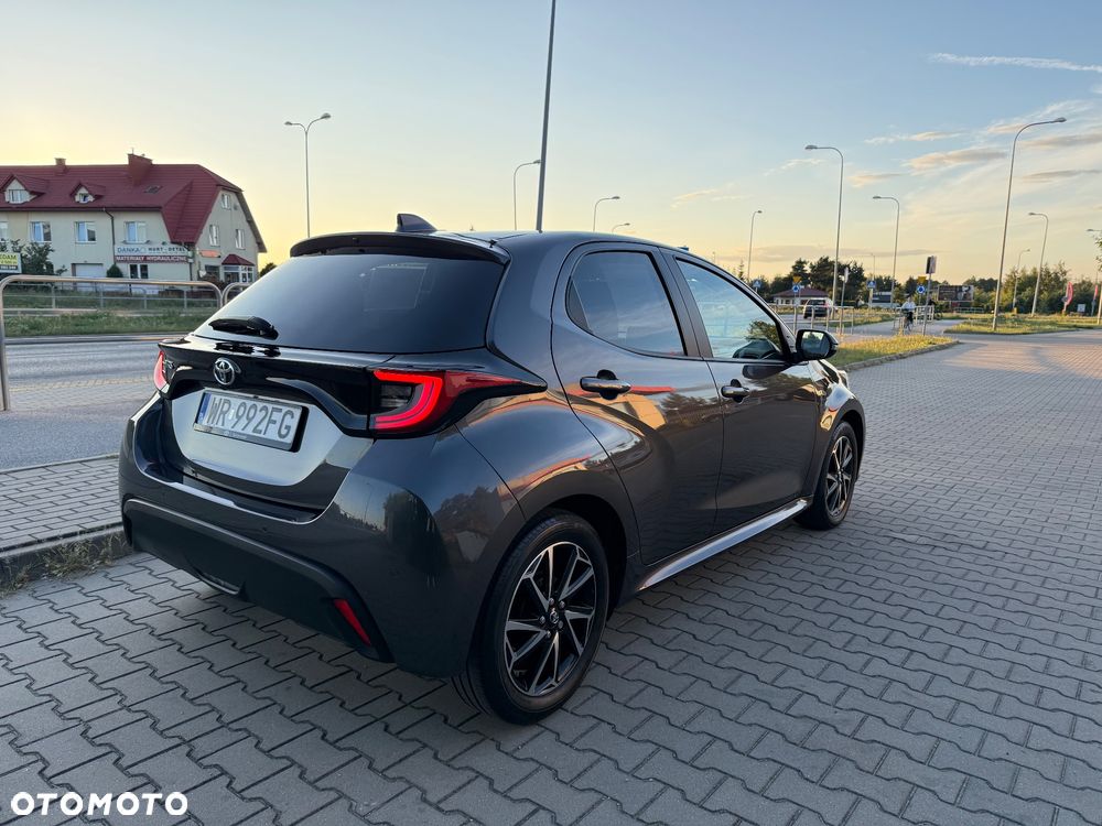 Toyota Yaris 1.5 Comfort - 4
