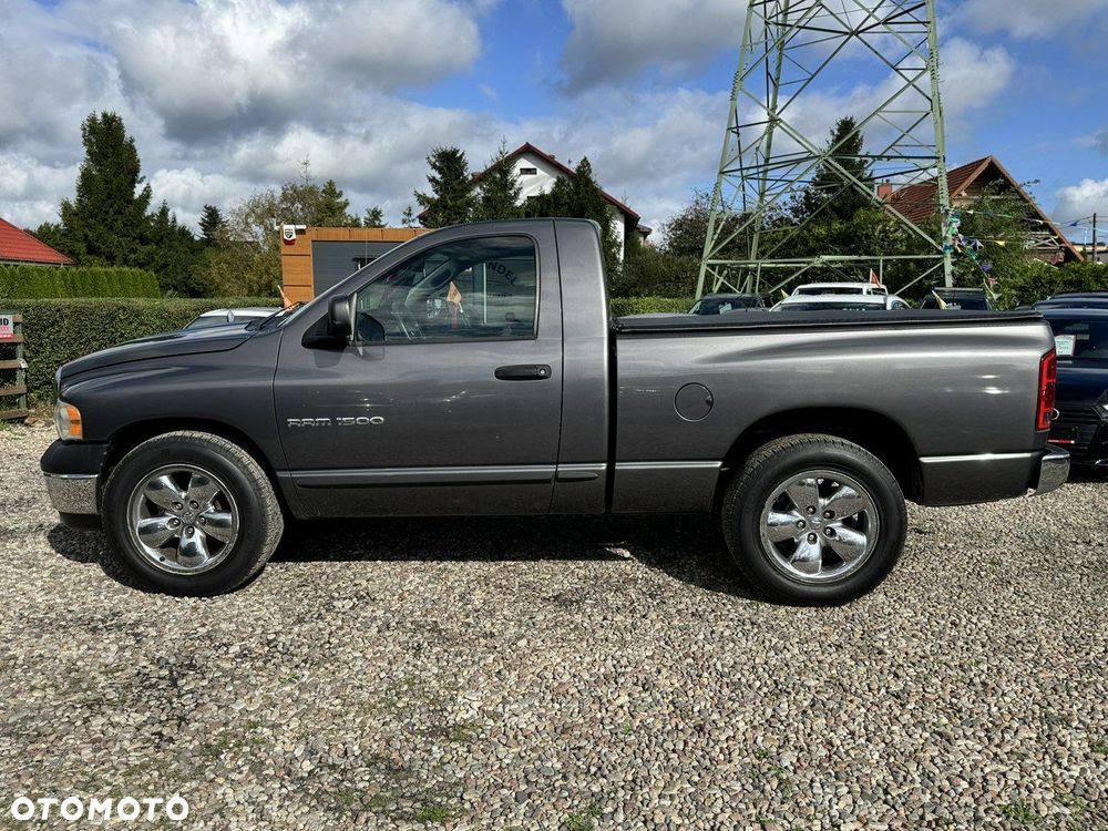 Dodge RAM - 8