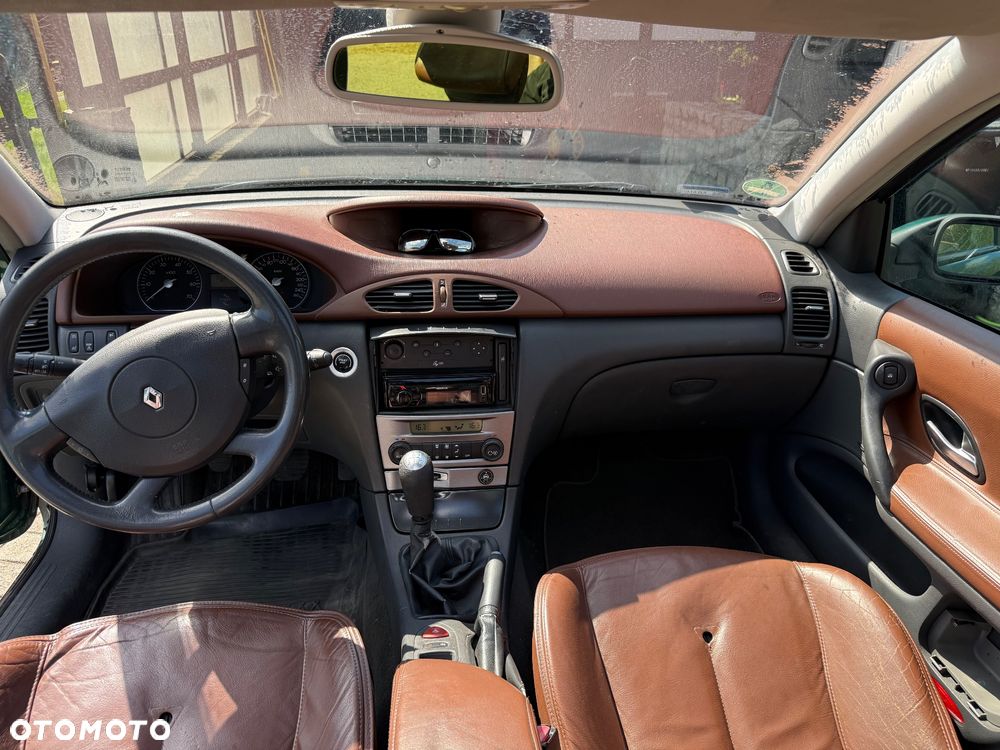 Renault Laguna Grandtour 1.8 Privilege - 19