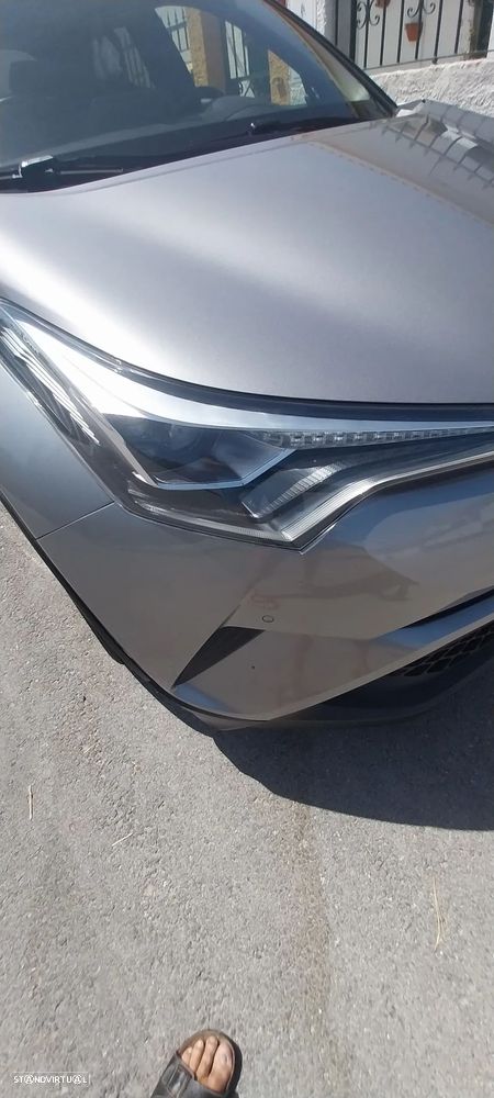 Toyota C-HR 1.8 HSD Exclusive+P.Luxury - 20