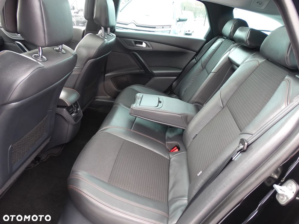 Peugeot 508 BlueHDi FAP 180 Automatik Stop&Start Allure - 24