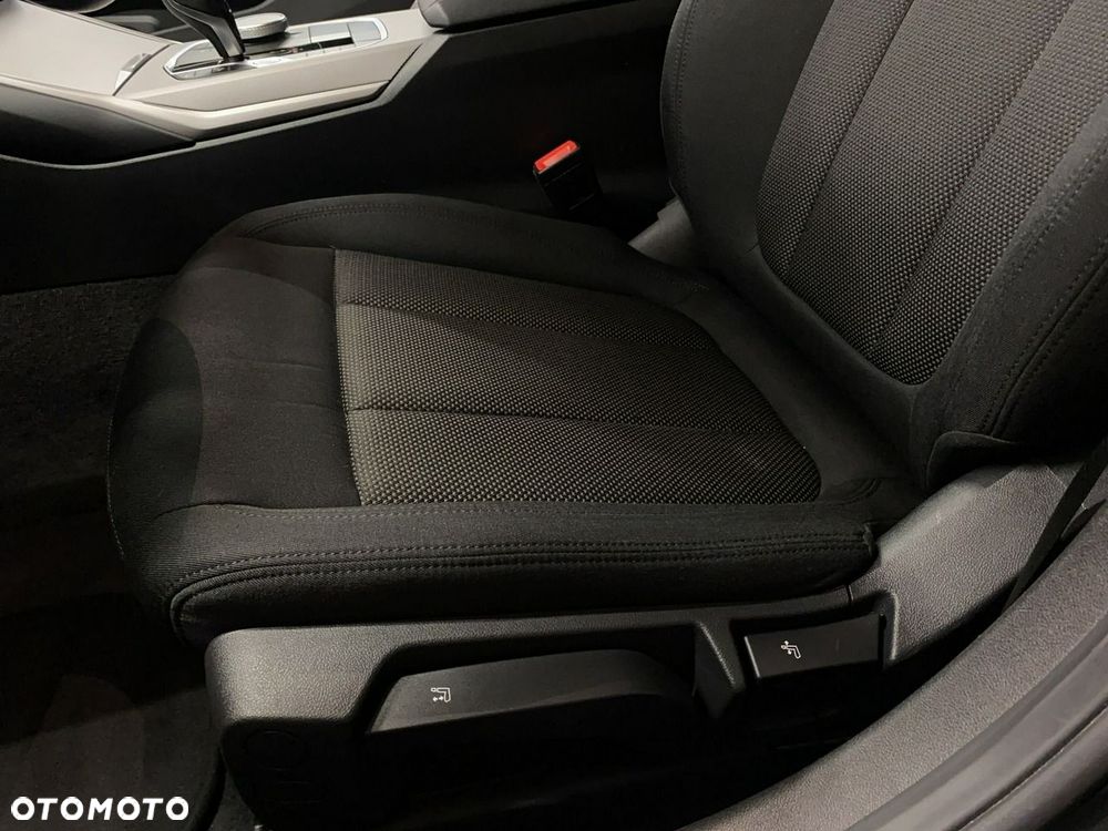 BMW Seria 3 - 14