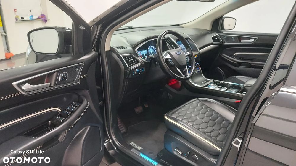 Ford Edge 2.0 EcoBlue Bi-Turbo 4x4 Vignale - 5