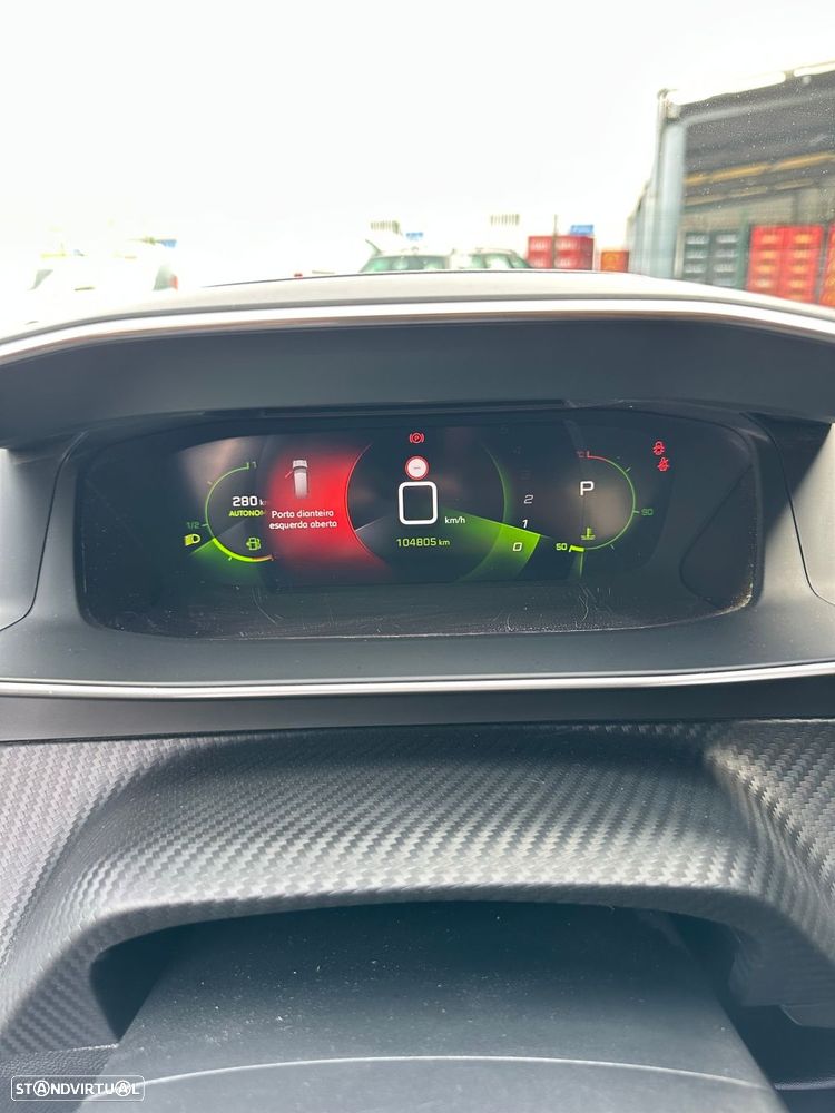 Peugeot 2008 PureTech 130 EAT8 Allure - 9