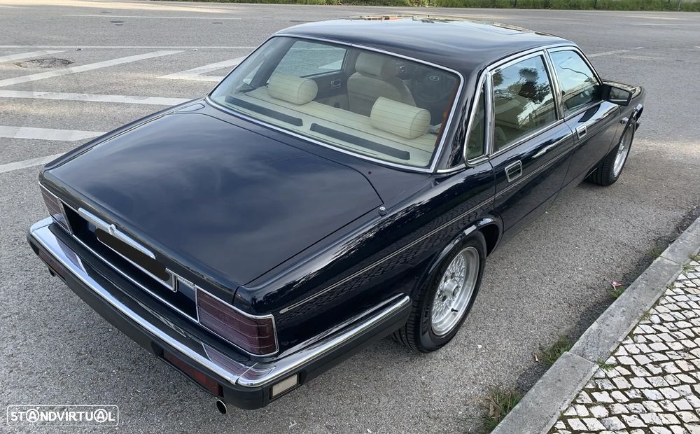 Jaguar XJ XJ6 4.0 - 8