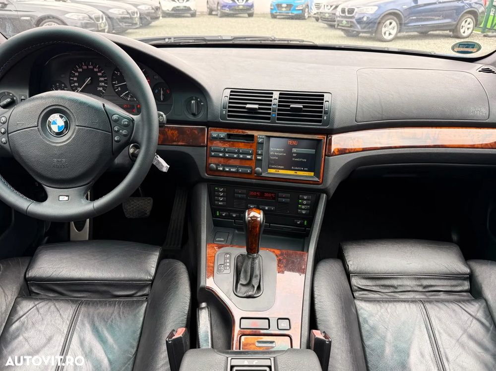 BMW Seria 5 535iA - 13