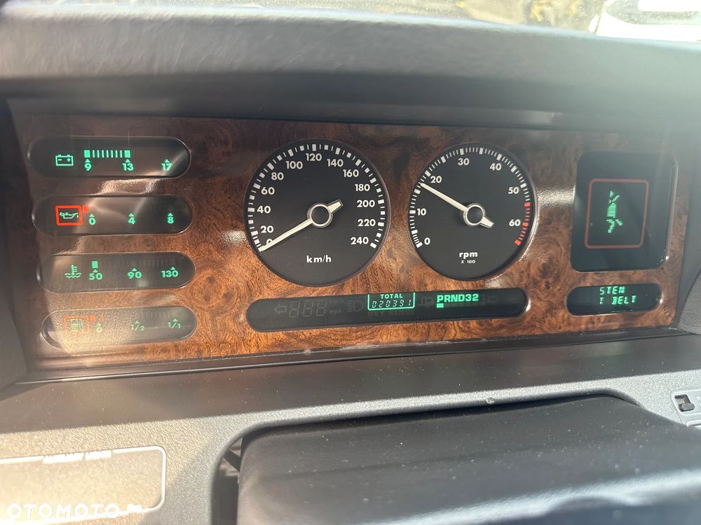 Jaguar XJ - 20