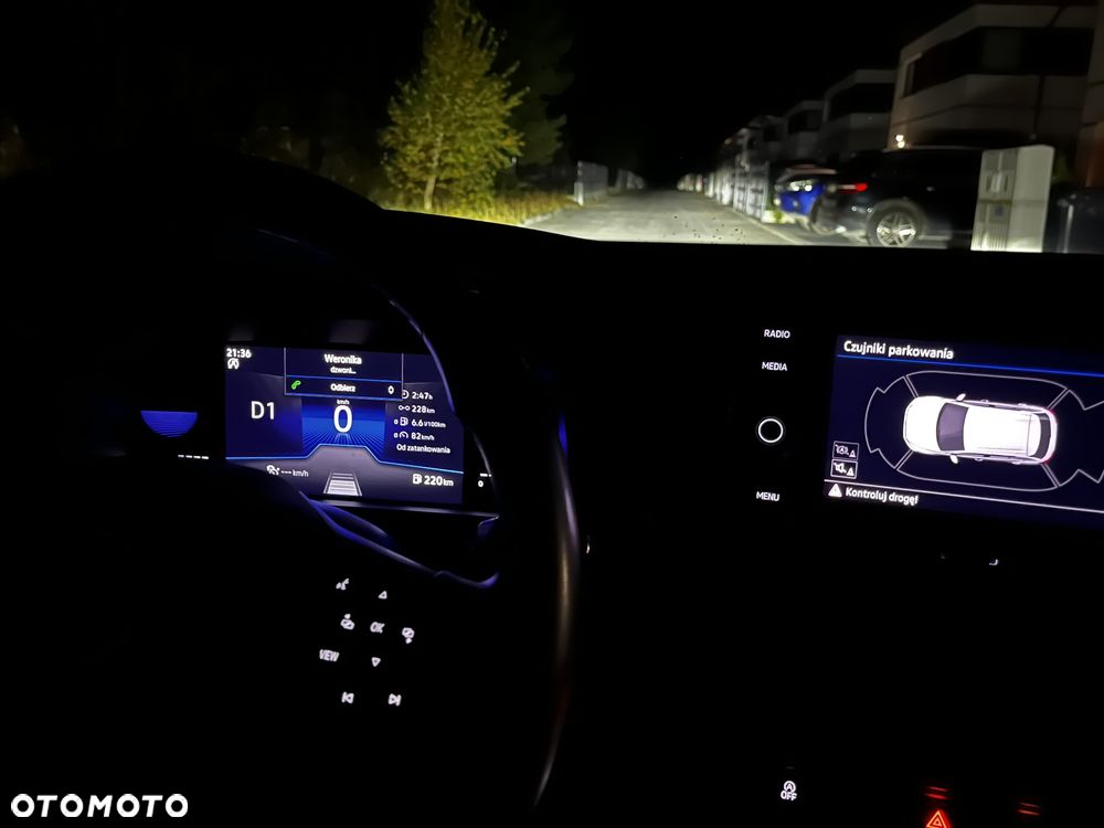 Volkswagen T-Roc 1.5 TSI Life DSG - 19