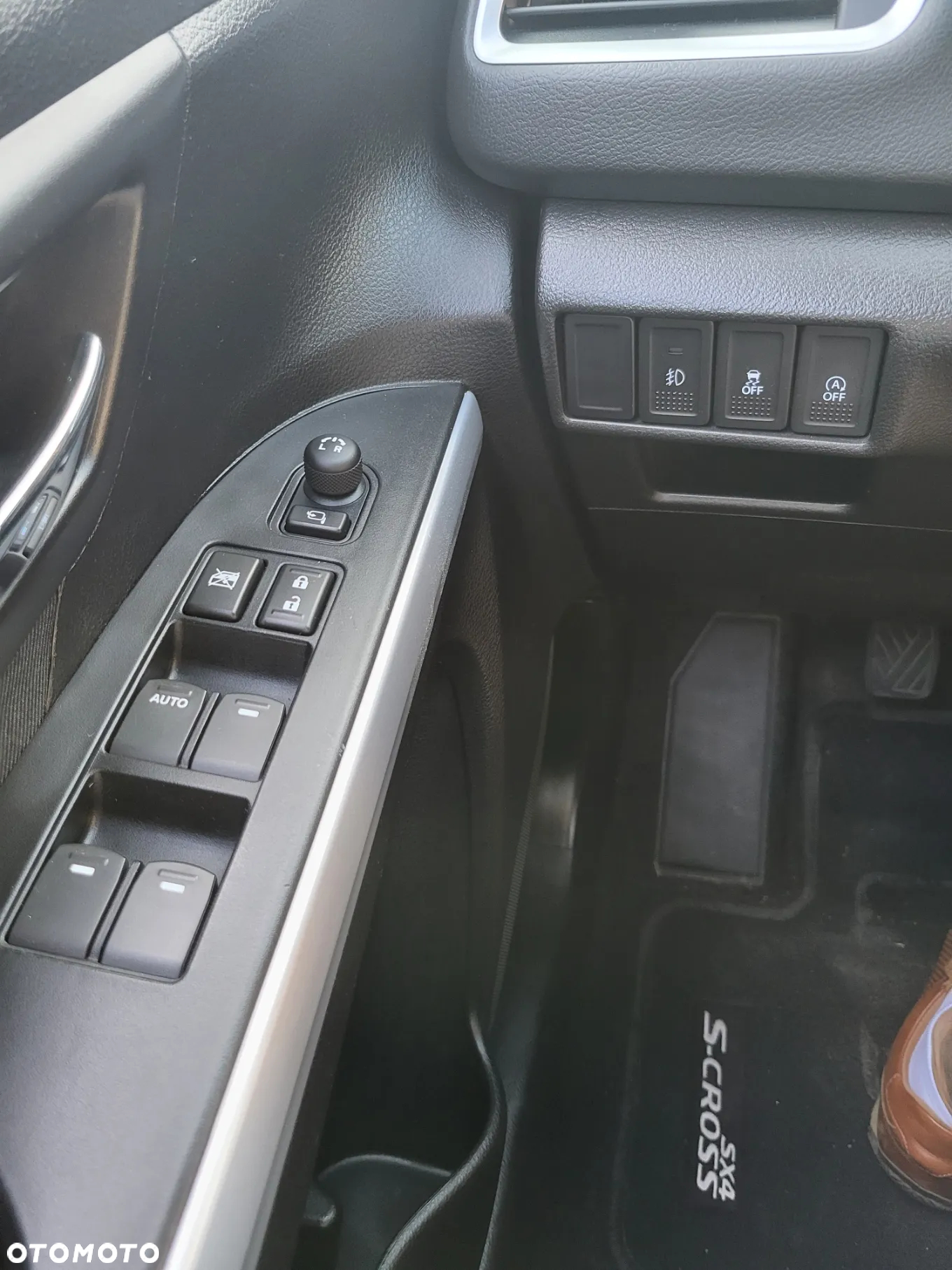 Suzuki SX4 S-Cross 1.0 T Premium - 7