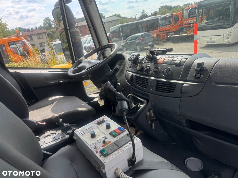 Iveco Eurocargo Wywrotka solarka piaskarka zimowe utrzymanie odśnieżanie akcja zima  3 str pług Specjalny Solarka Piaskarka Czołownica - 29