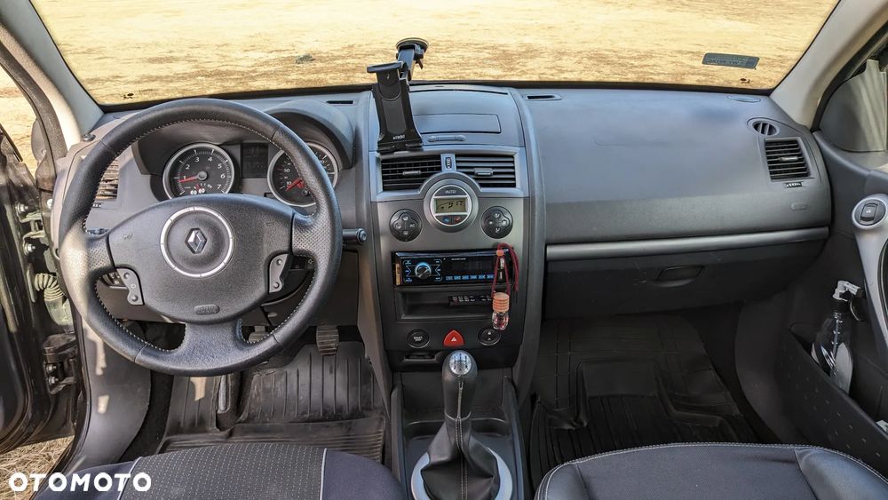 Renault Megane 1.6 16V 110 Dynamique - 7