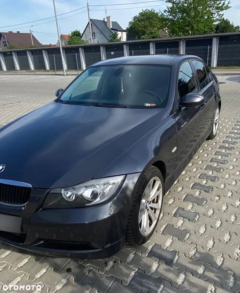 BMW Seria 3 320i - 7