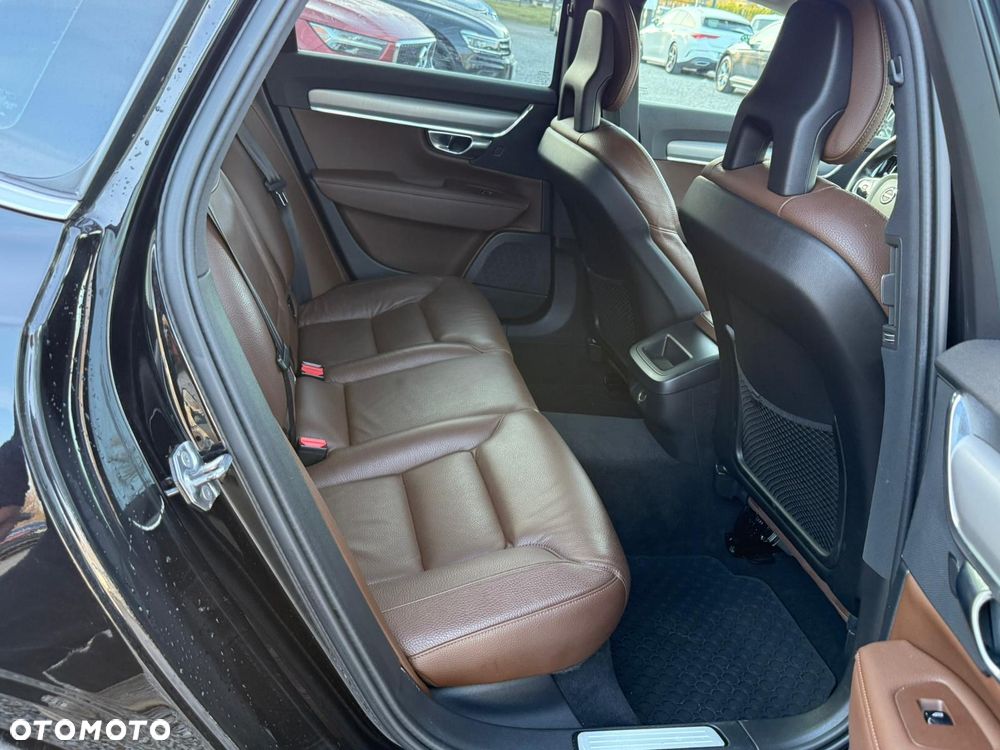 Volvo S90 D3 Momentum - 12