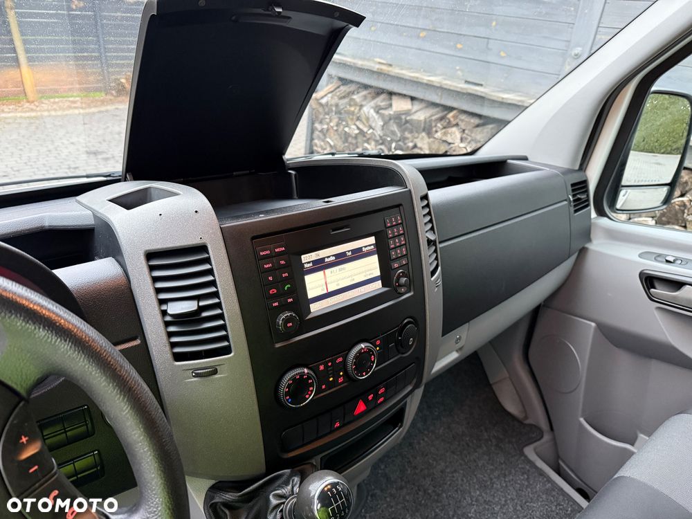 Volkswagen Crafter - 19