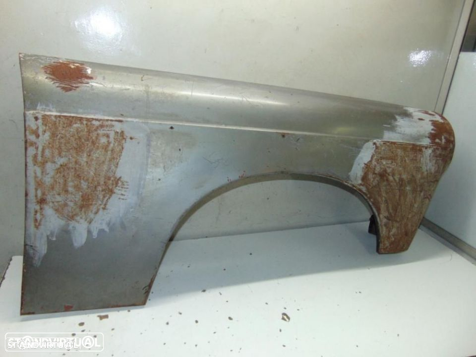 Peugeot 404 guarda-lamas - 2