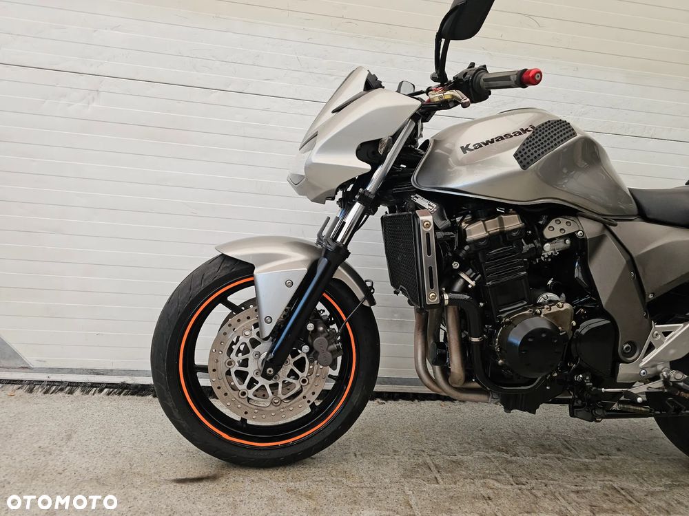 Kawasaki Z - 7