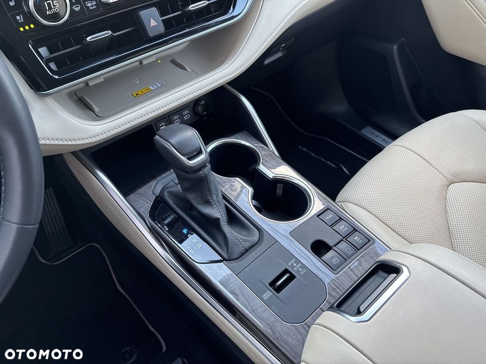 Toyota Highlander - 19